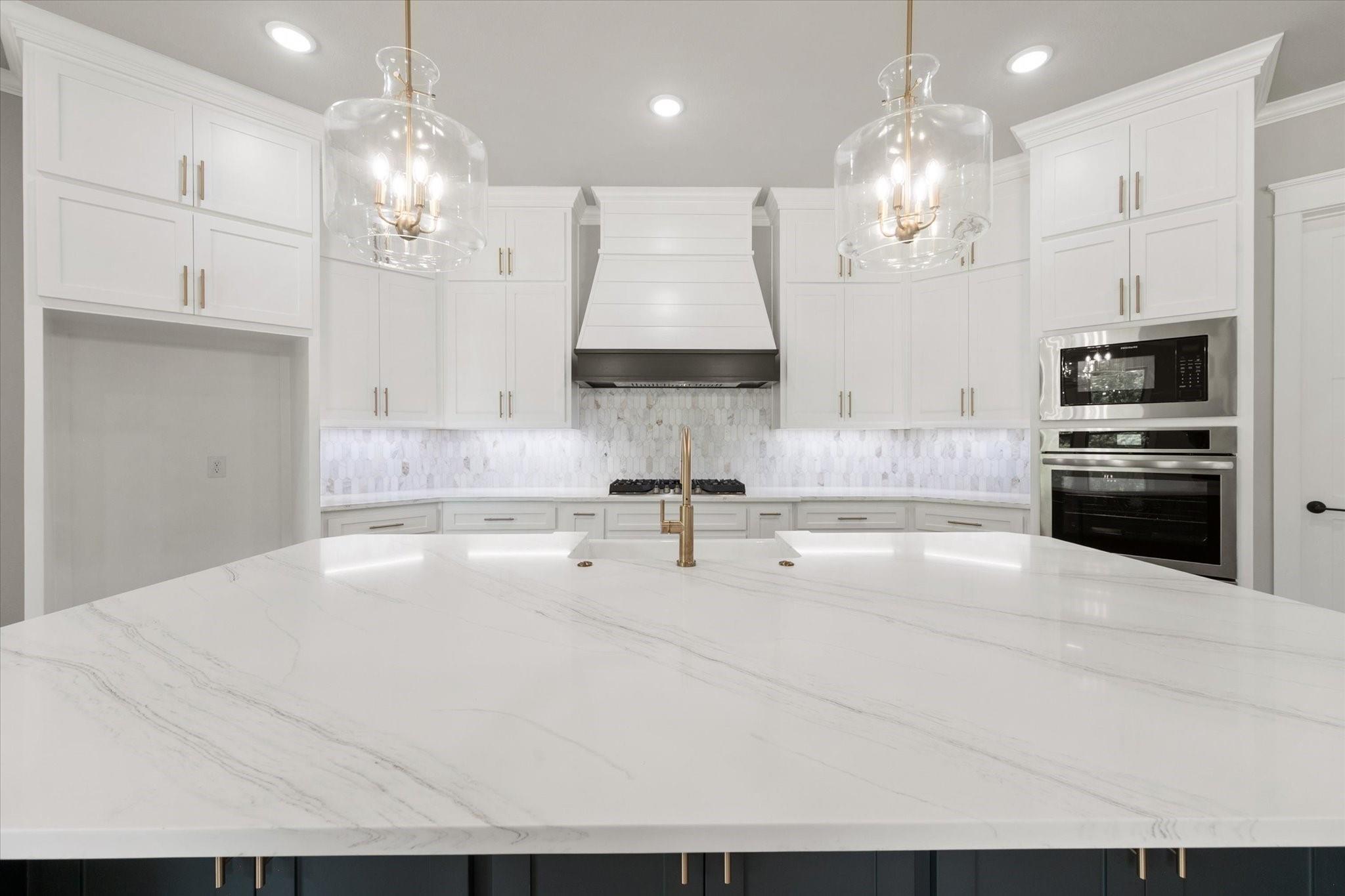 6610 Waggoner Way - Kitchen 3