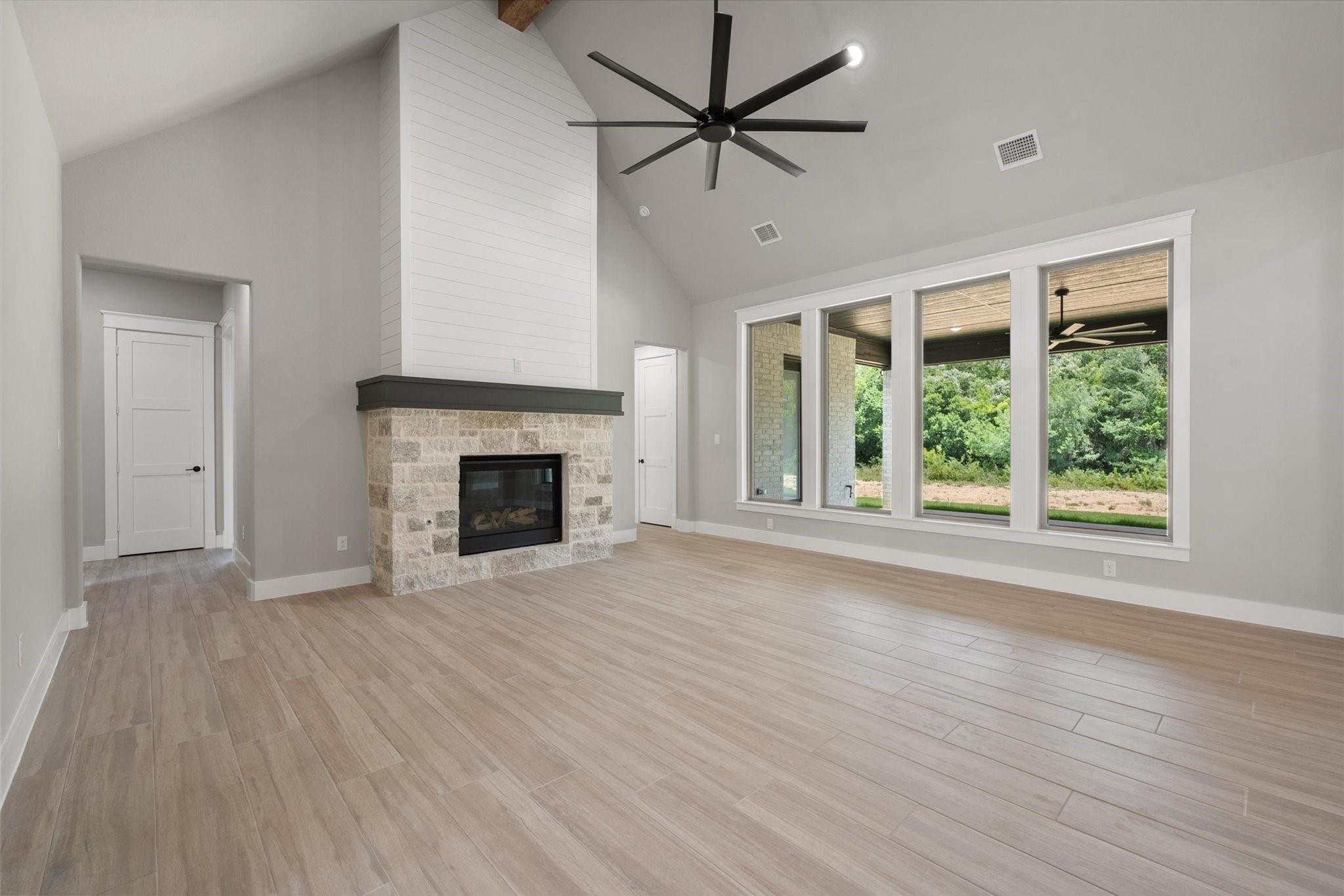 6610 Waggoner Way - Living Room